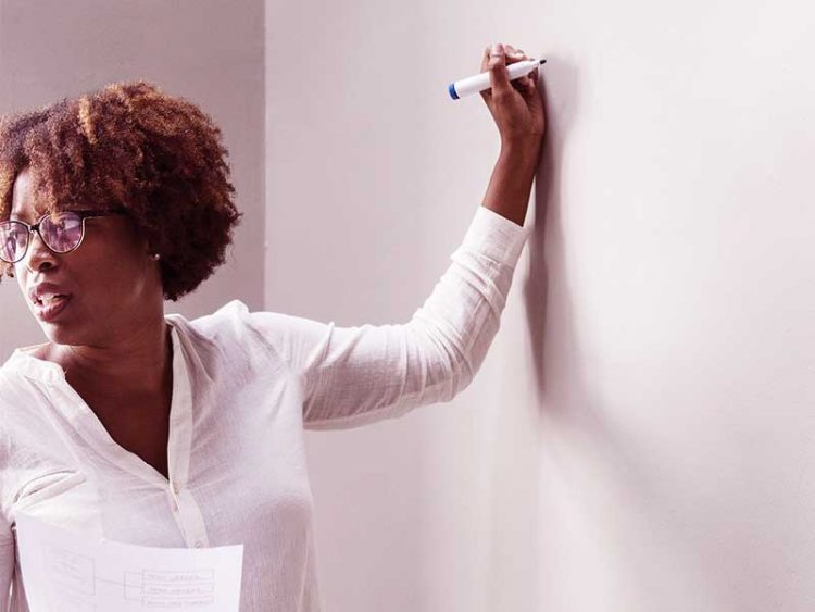 les professeurs d’écoles,ce métier demande une formation adéquate afin d'assurer les cours aux élèves. Découvrez ce métier à Maurice et les formations requises.